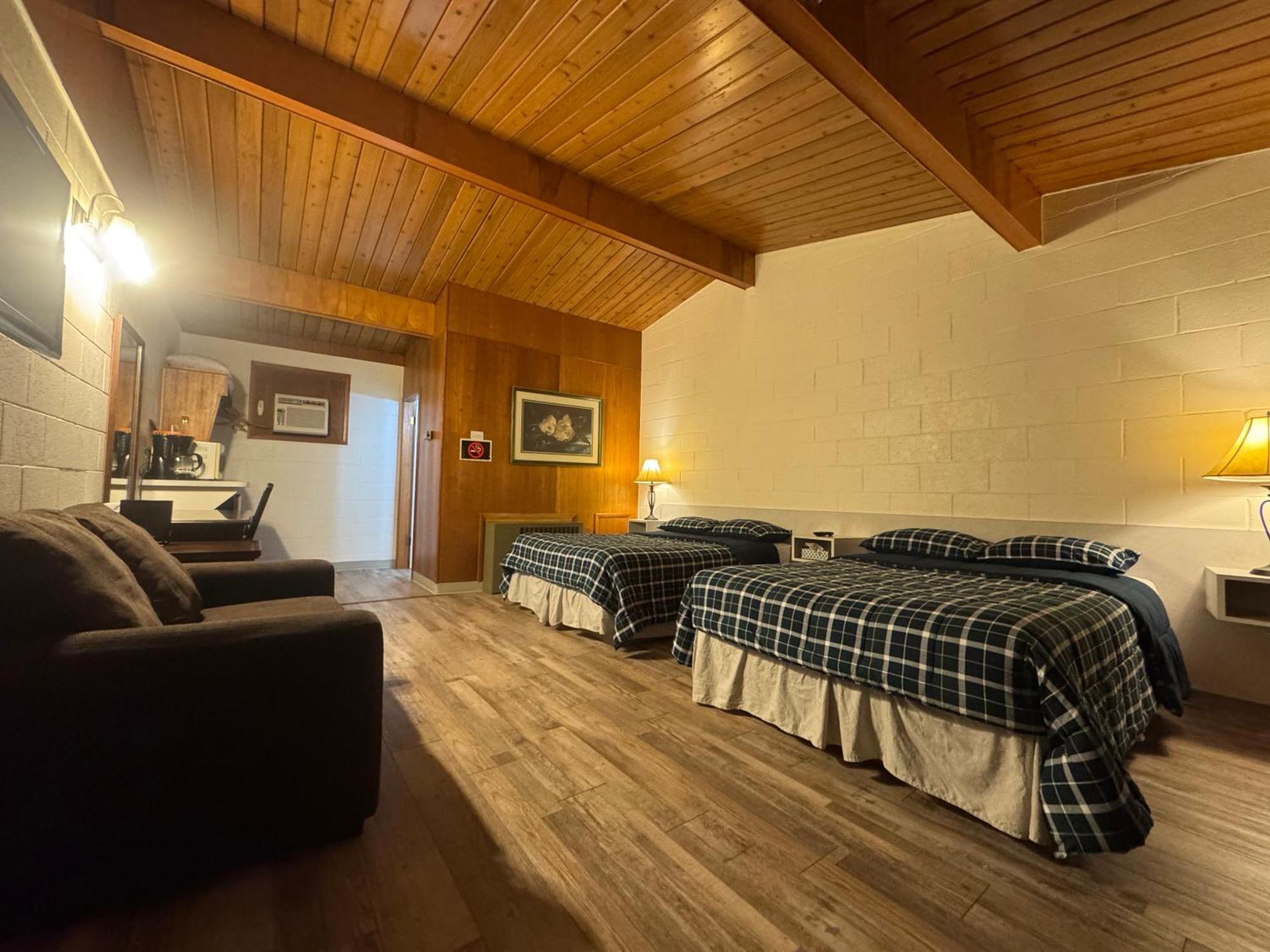 Ace Crown Motel Medicine Hat Dış mekan fotoğraf