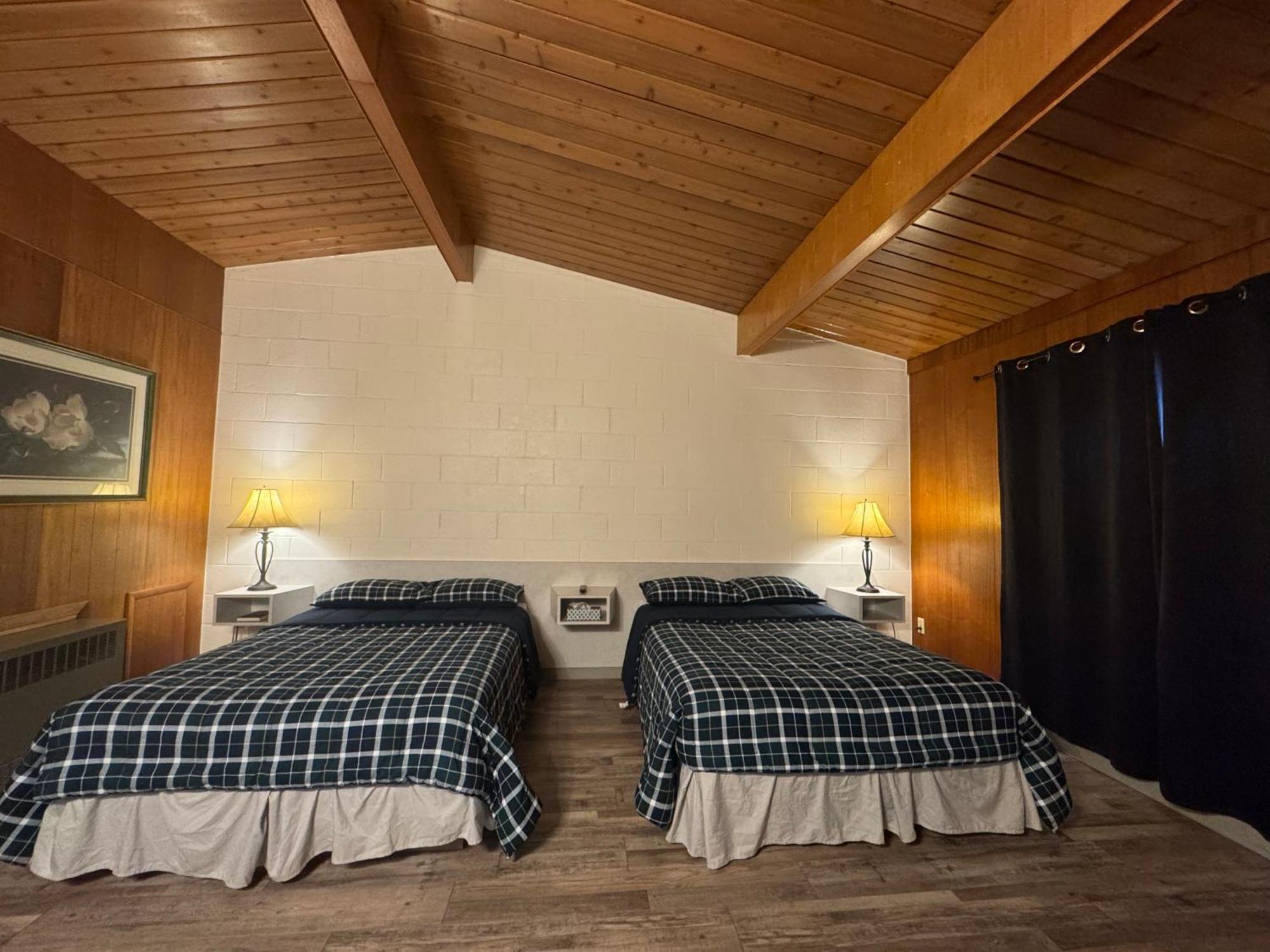 Ace Crown Motel Medicine Hat Dış mekan fotoğraf